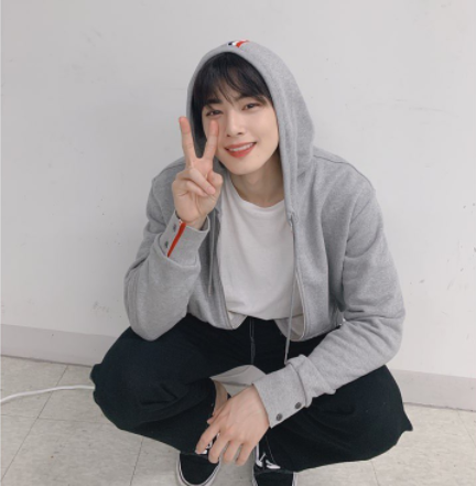 氏、KPOP、コーディネート、ファッション、ショッピング、チャウヌภาพลักษณ์ของแฟนหนุ่มในอุดมคติคนเกาหลีเป็นยังไงกันนะ? 7 ทิปส์ที่จะทำให้คุณดึงดูดสาว ๆ ได้อย่างง่ายดาย!