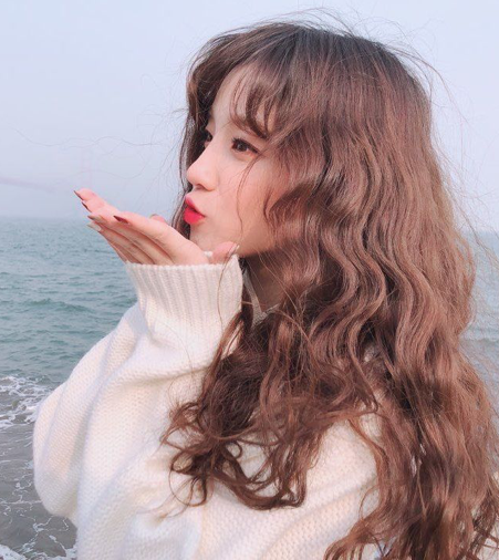 ตามไปอัพเดทเทรนด์ทรงผมของสาวเกาหลีกับผู้เชี่ยวชาญกันค่ะ~ สีผมไหนจะฮิตกันนะ?