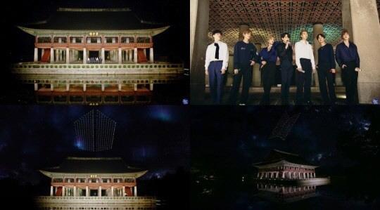 BTSが慶会楼の前で夜のパフォーマンスを披露している場面。ARMYのための特別な演出が特徴的。