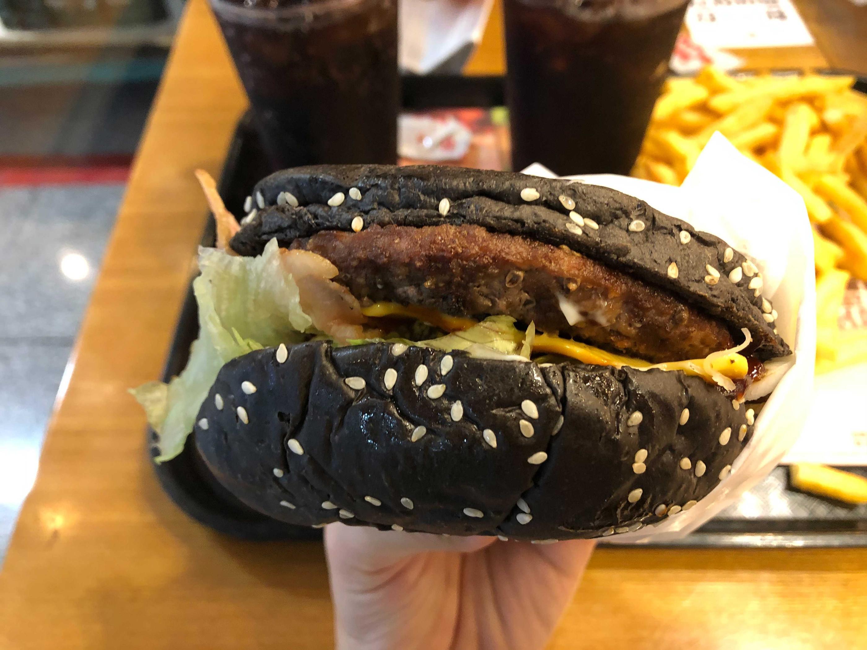 Menu tiêu biểu của 5 hãng burger lớn nhất Hàn Quốc: Bạn đã thử?