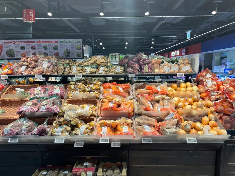 首爾 新村站 emart 首爾新村商圈超市 emart超市推薦 