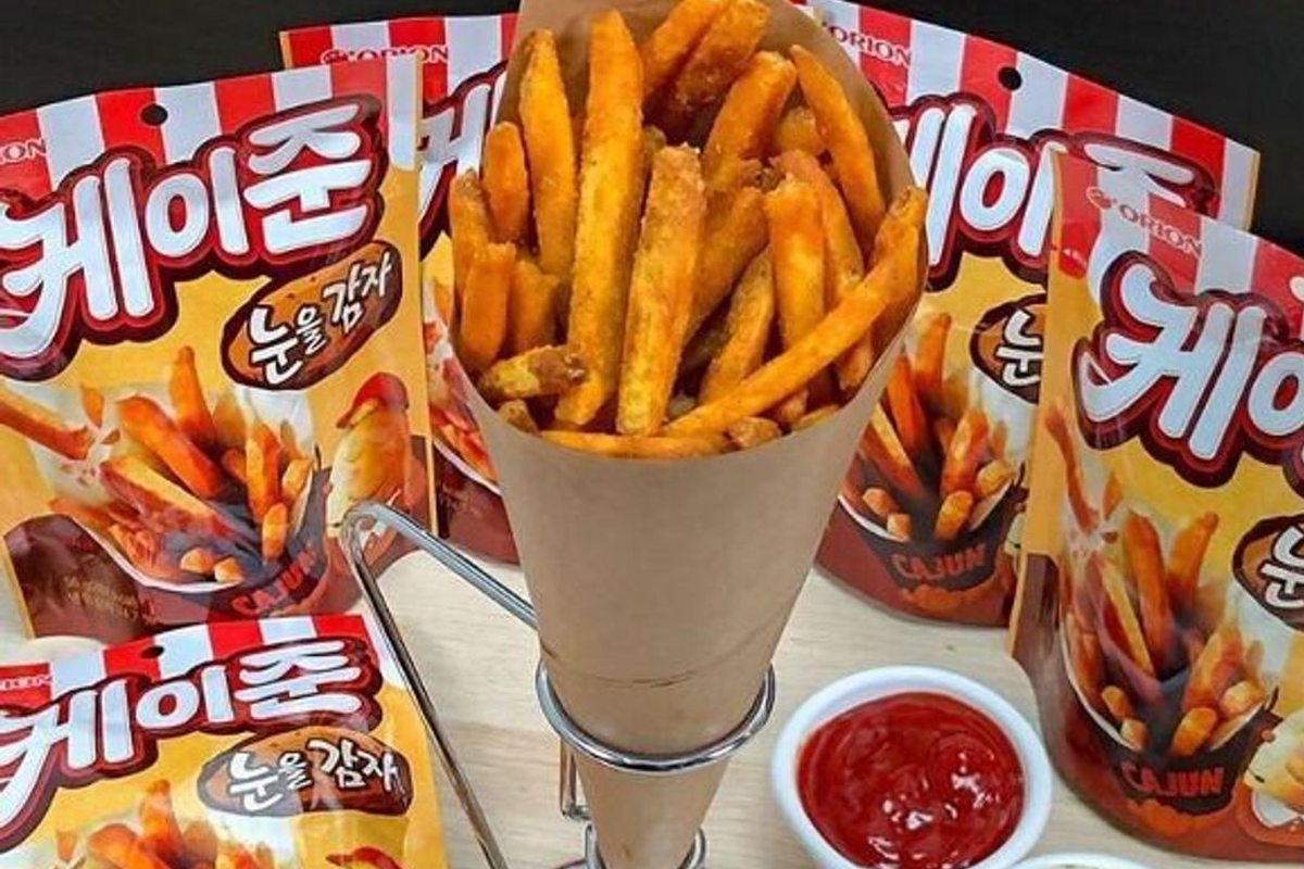 韓國紐奧良風味薯條佐茄醬展示