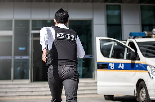 Hướng dẫn quy trình và cách thức trình báo với cảnh sát ở Hàn trong trường hợp khẩn cấp