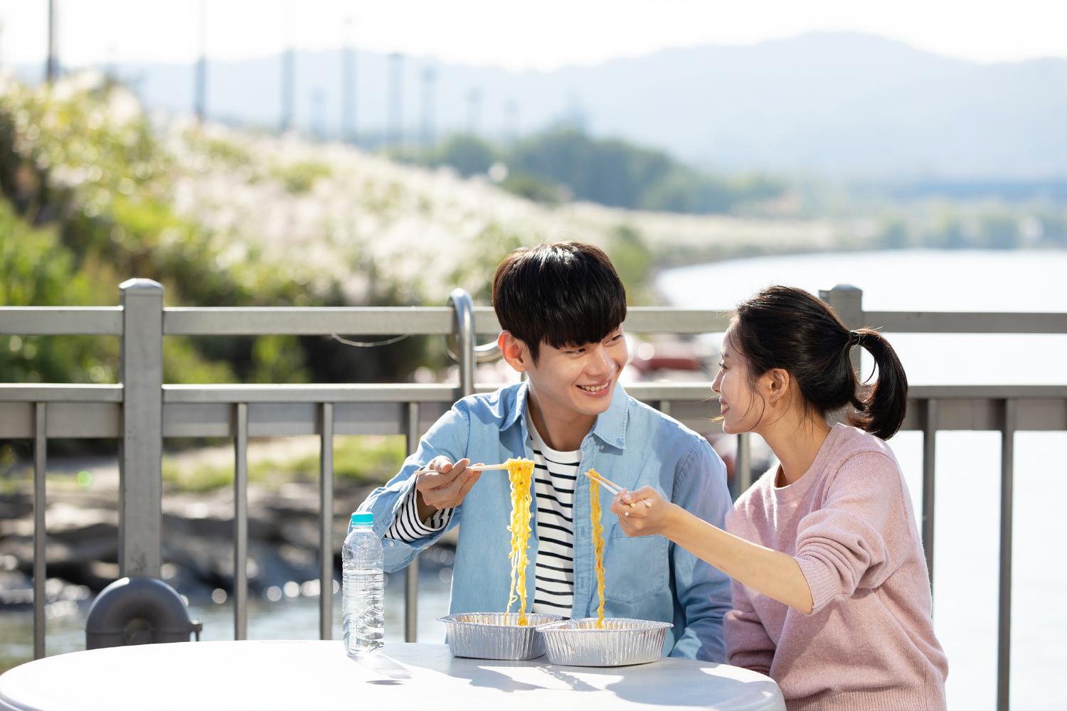 韓國大學生拍拖文化