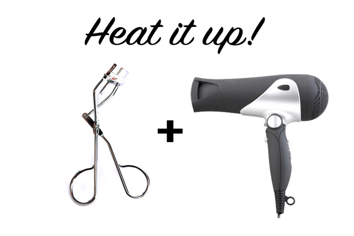 用熱風機加熱睫毛夾以增加睫毛卷翹度的技巧圖片，展示了睫毛夾與風筒的組合。