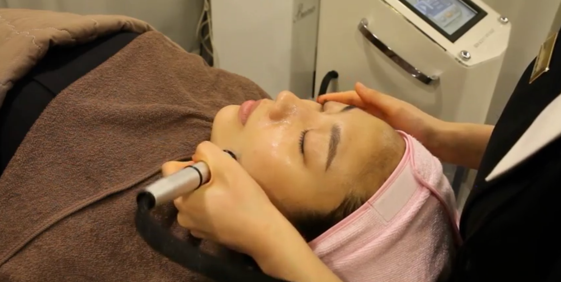 明洞、美容、リエンジャンスキンケア、リフトアップ、リエンジャン、スキンケア、トリートメント、ピーリング、ブラックヘッド