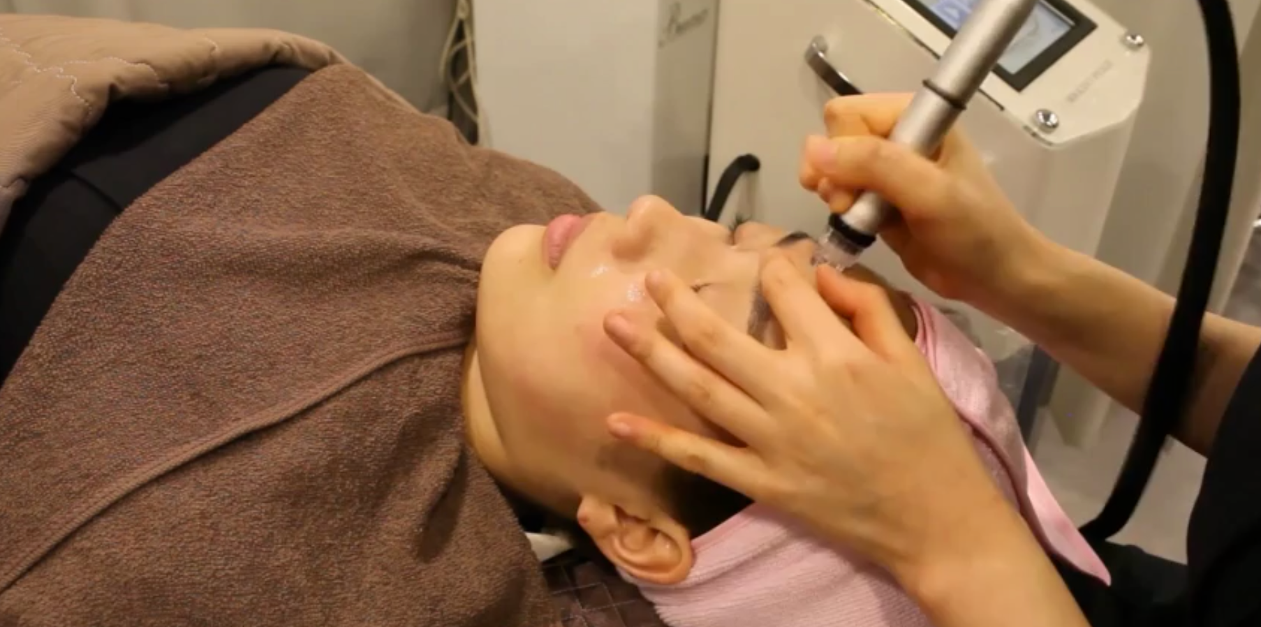 明洞、美容、リエンジャンスキンケア、リフトアップ、リエンジャン、スキンケア、トリートメント、ピーリング、ブラックヘッド