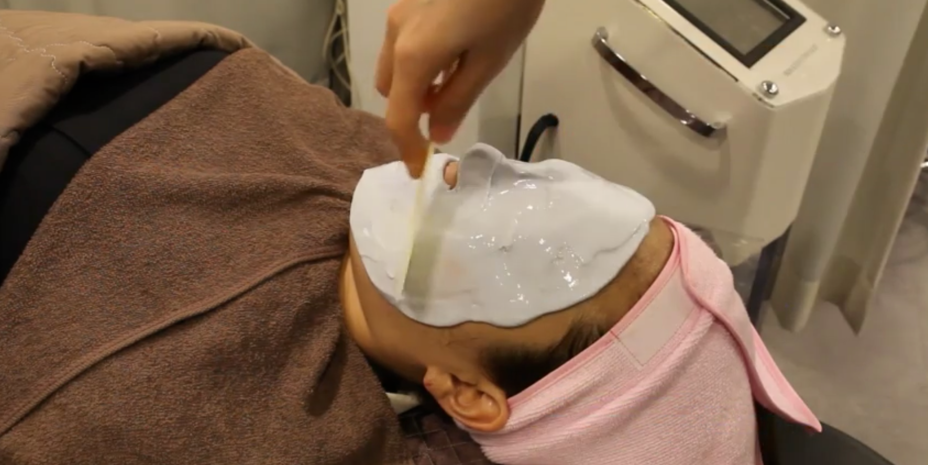 明洞、美容、リエンジャンスキンケア、リフトアップ、リエンジャン、スキンケア、トリートメント、ピーリング、ブラックヘッド