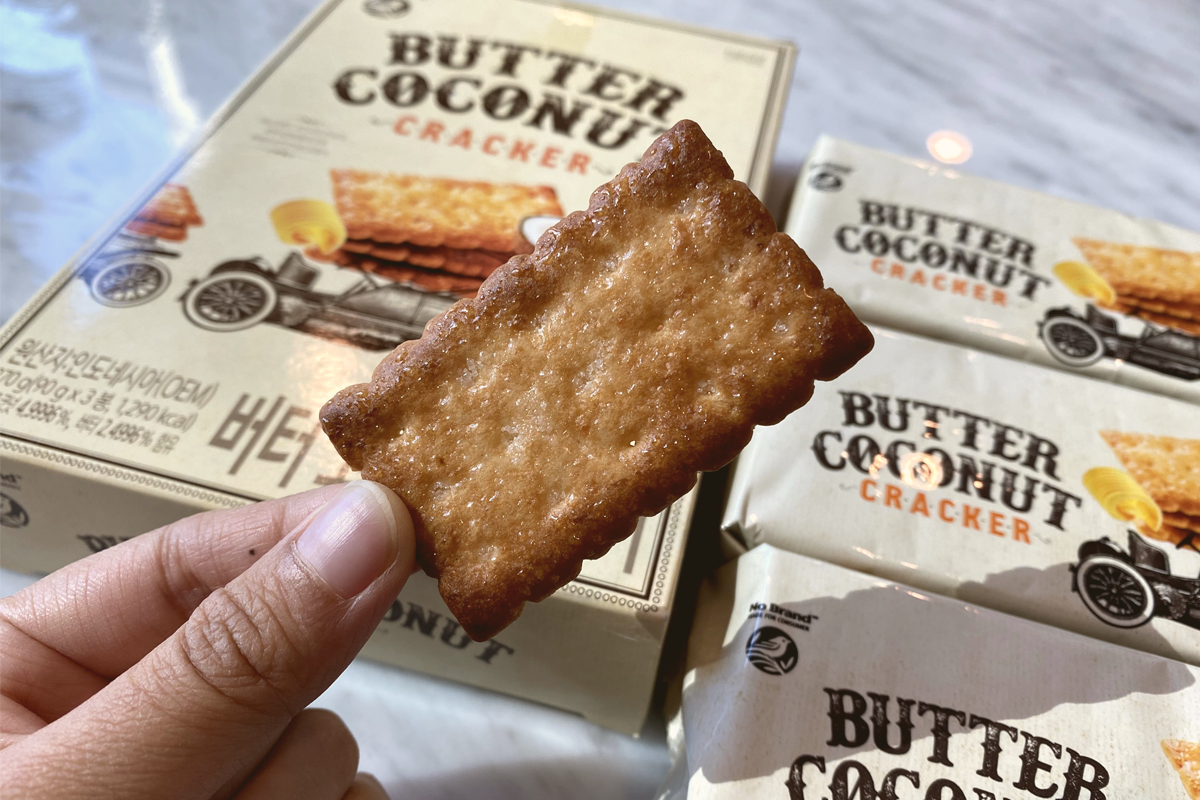 butter coconut cracker from emart no brand - a closeup shot