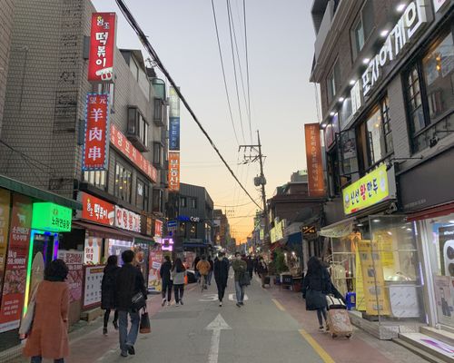 Hospital Concept Cafes in Korea, Mangwon-dong's pediatrics and pharmacy cafes are interesting concepts. Will the trend catch on?