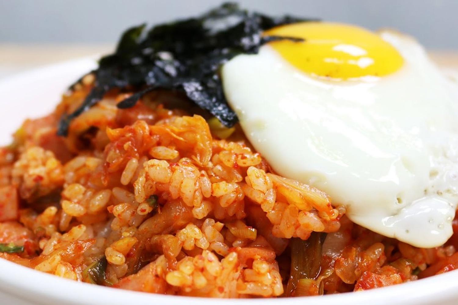 5 สูตรเด็ดสำหรับข้าวผัดสไตล์เกาหลี