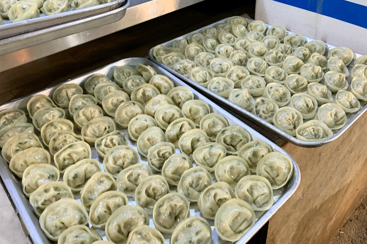 孔德市場展示出琳瑯滿目的韓國美食如韓國蔬菜烹飪品