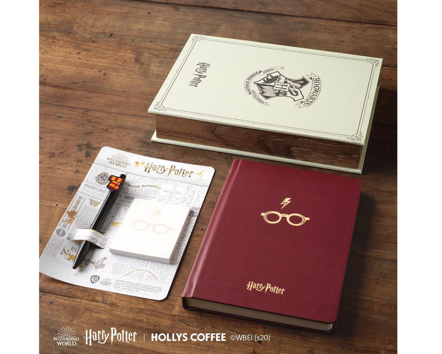 韓国カフェ、プランナー、スケジュール帳、ダイアリー、雑貨、ショッピング、HOLLYSCOFFEE、ハリーポッター