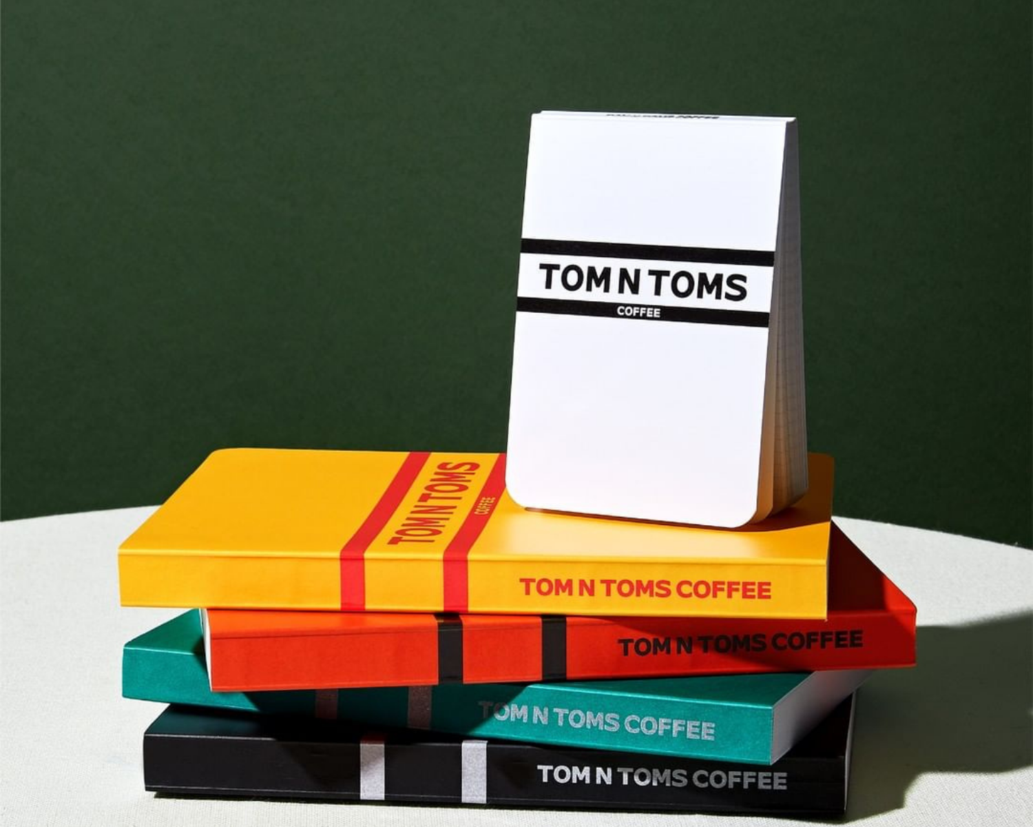 韓国カフェ、プランナー、スケジュール帳、ダイアリー、雑貨、ショッピング、TOMNTOMS