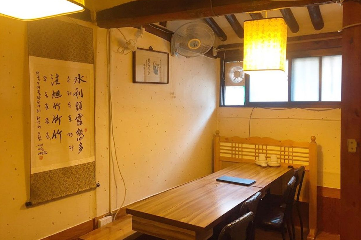 仁寺洞蒜泥包肉 韓屋設計