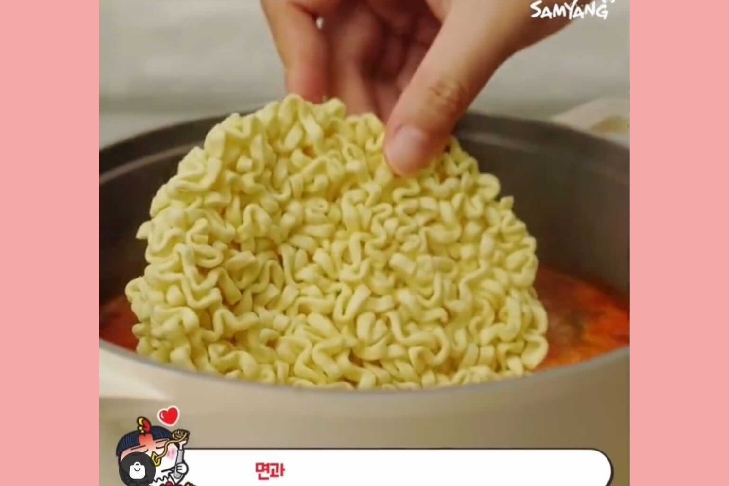 韓国ラーメン　プルダックポックンミョン　カルボプルダックポックンミョン　クリームカルボプルダックポックンミョン　韓国情報　韓国食品