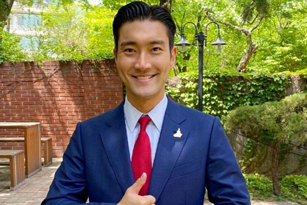 韓国、韓国芸能人、ペクジョンウォン、名井南、ミナ、TWICE、お金持ち、チェシウォン、少女時代、スヨン、パクヒョンシク、ユクソンジェ、イハニ、セレブ、金の匙、金のスプーン、クㇺスジョ、