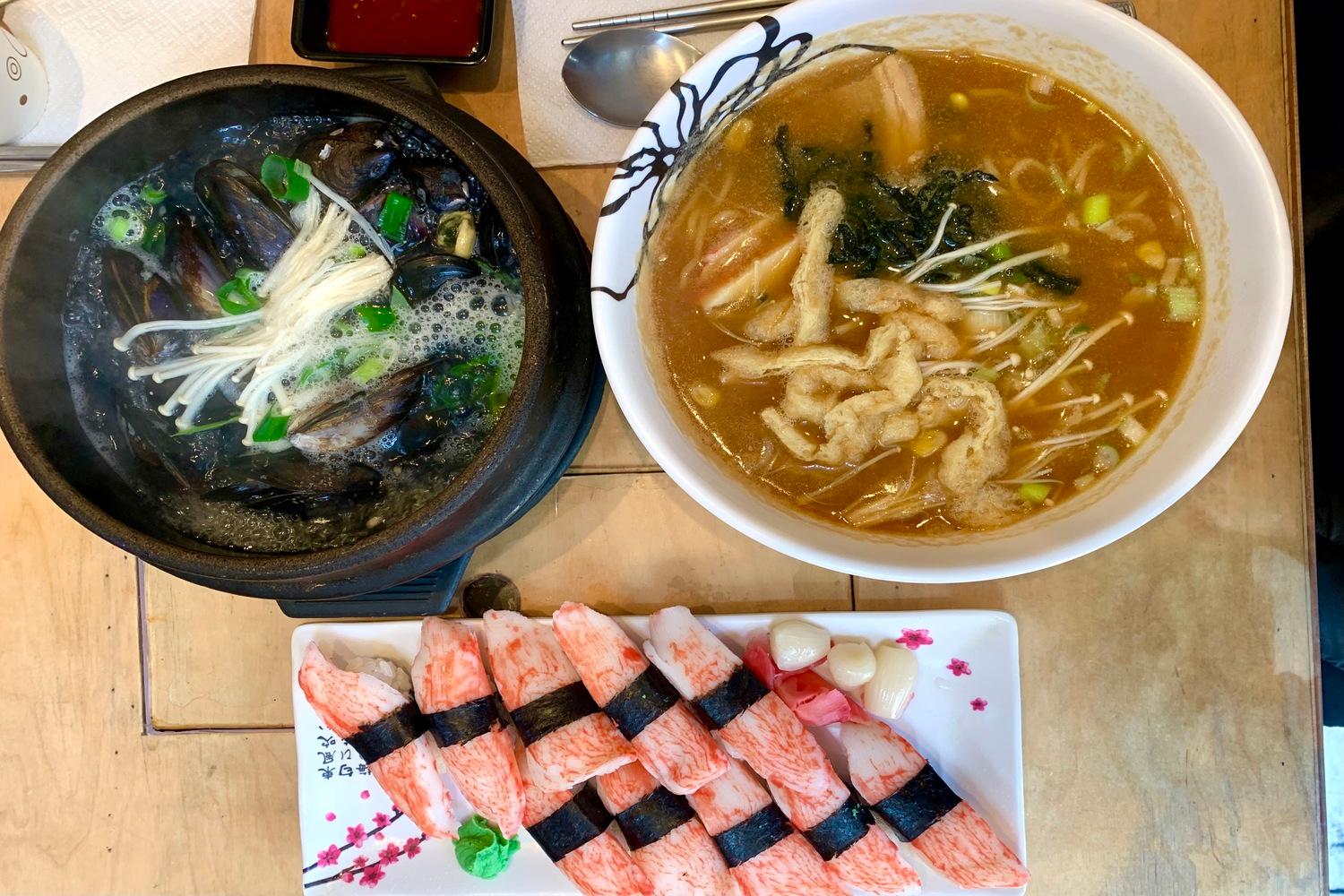 tour daegu dấu vết quê hương v bts chợ truyền thống hàn quốc seomun du lịch văn hóa hansushi địa điểm sushi thịt của miso ramen súp trai