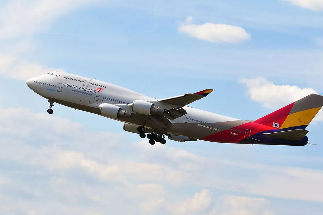 Korean Air ยืนยันเตรียมลงทุน 1.8 ล้านล้านวอนเพื่อซื้อกิจการ Asiana Airlines และจะกลายเป็นสายการบินที่ใหญ่เป็นอันดับ 7 ของโลก3