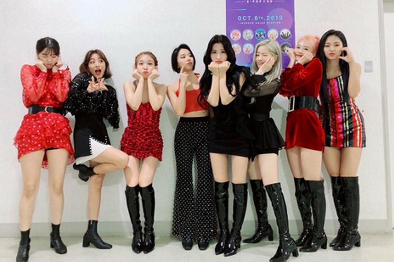 twice đi boot hàn quốc 