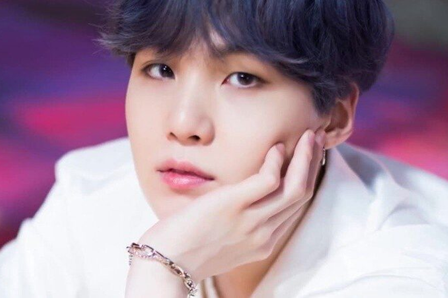 bts suga, idol được bình chọn là hình mẫu lý tưởng nhất của các cô gái