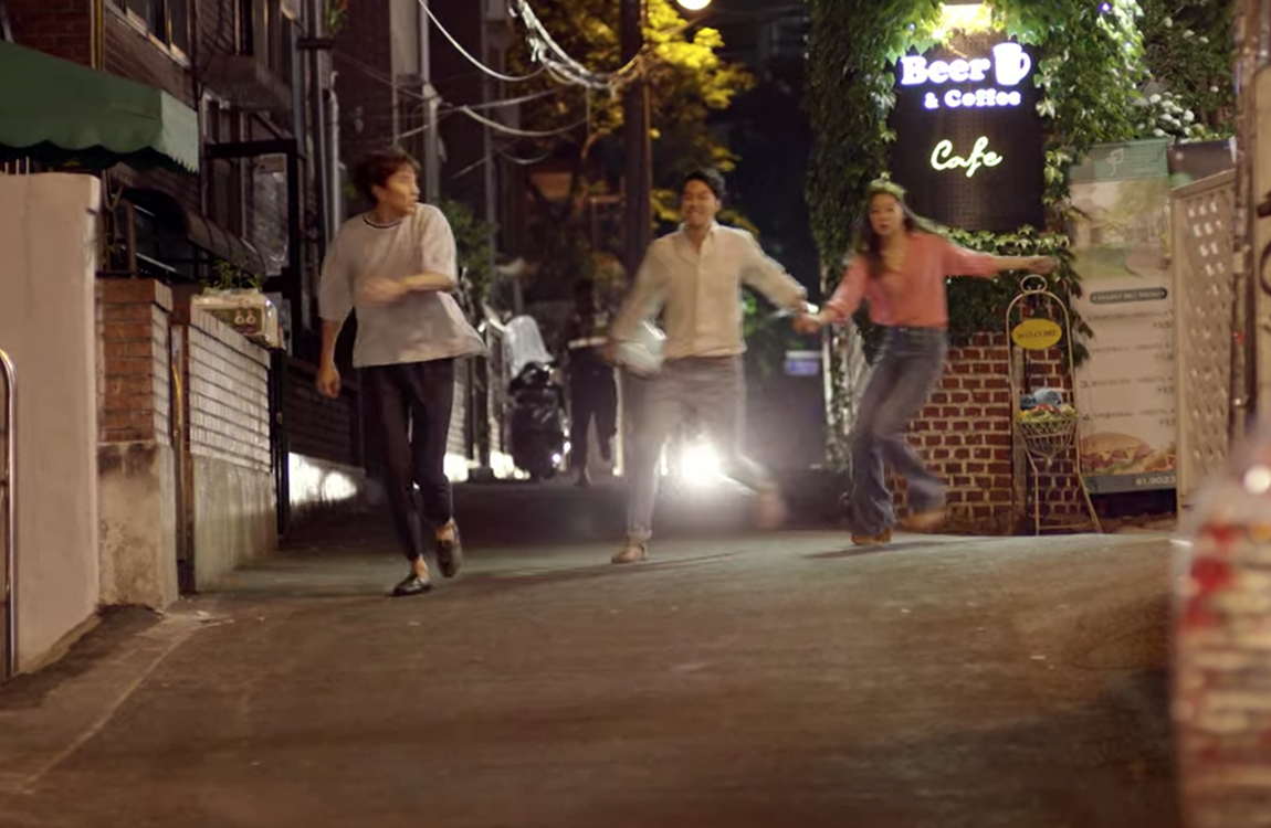 street scene on korean drama it