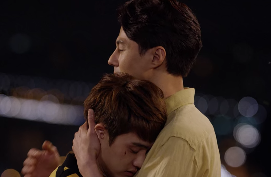 jo in-sung and exo d.o. heartwarming scene on it