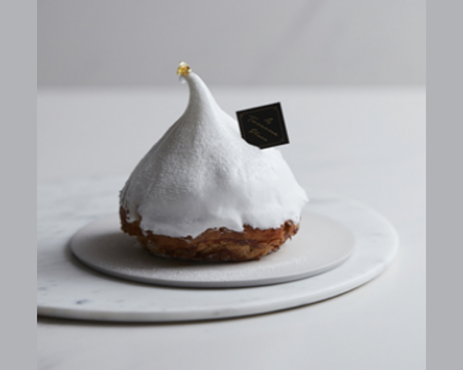 トゥーサムプレイス、シュークリーム