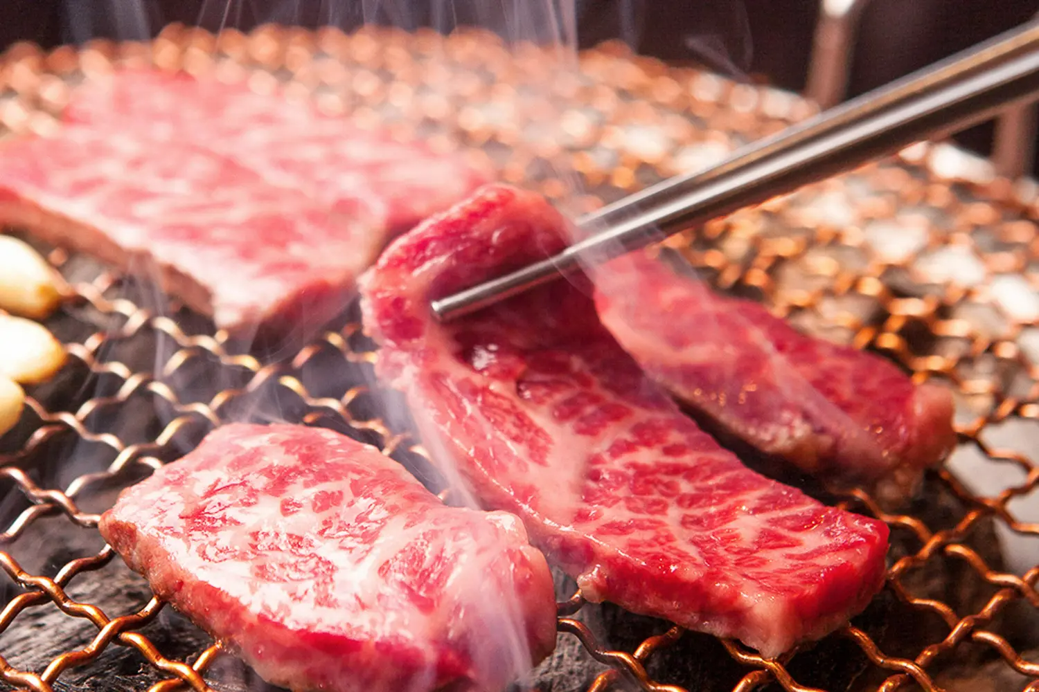 韓国のトゥンシム、肩ロースのあっさりとした赤身肉。多くの人に好まれる、脂肪分控えめのヘルシーな部位。