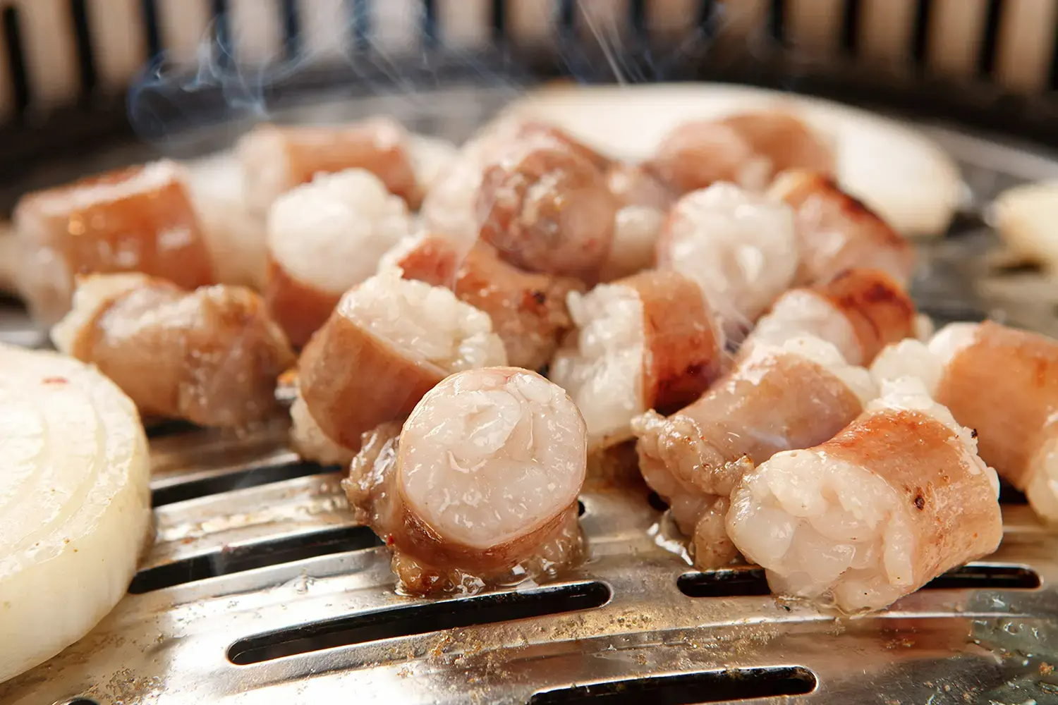 テッチャン、日本ではてっちゃん、噛み応えのある香ばしい大腸の部位。