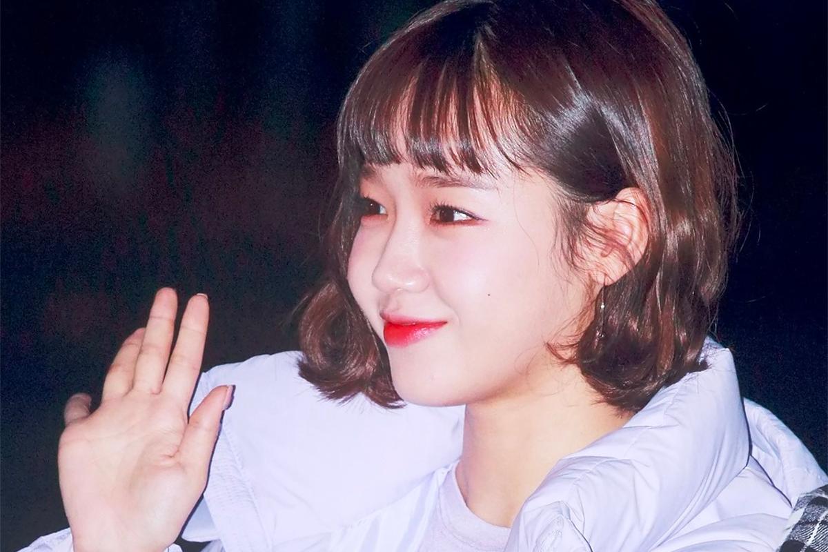 短髮美女有情 weki meki