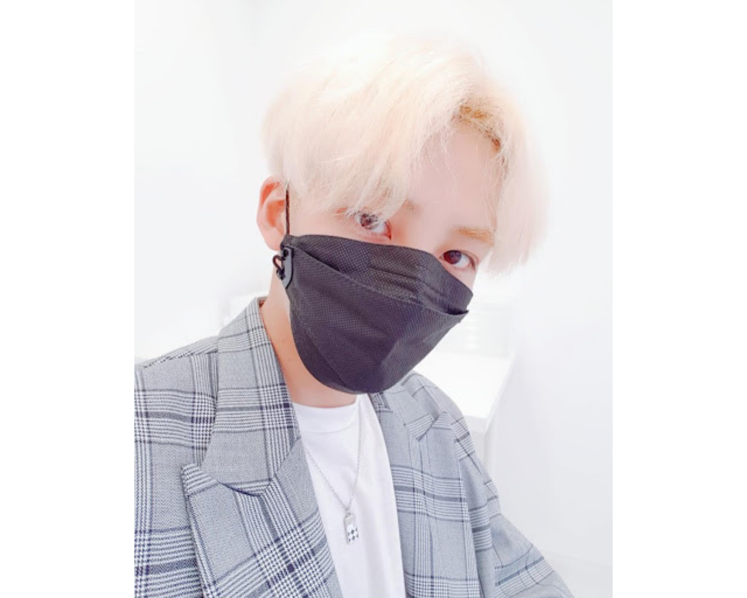 マスク、コロナ、KPOP、SEVENTEEN、セブンティーン、ジョンハン、KF94