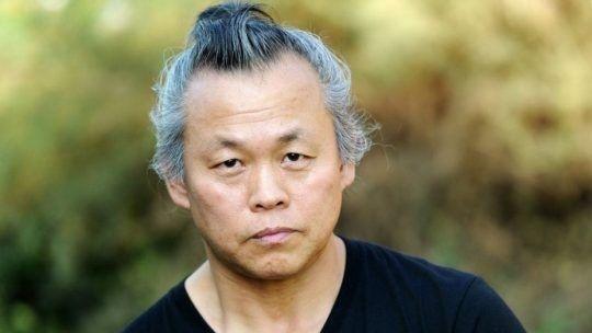 キム·ギドク監督、ラトビアで今日早朝コロナによる死亡を確認