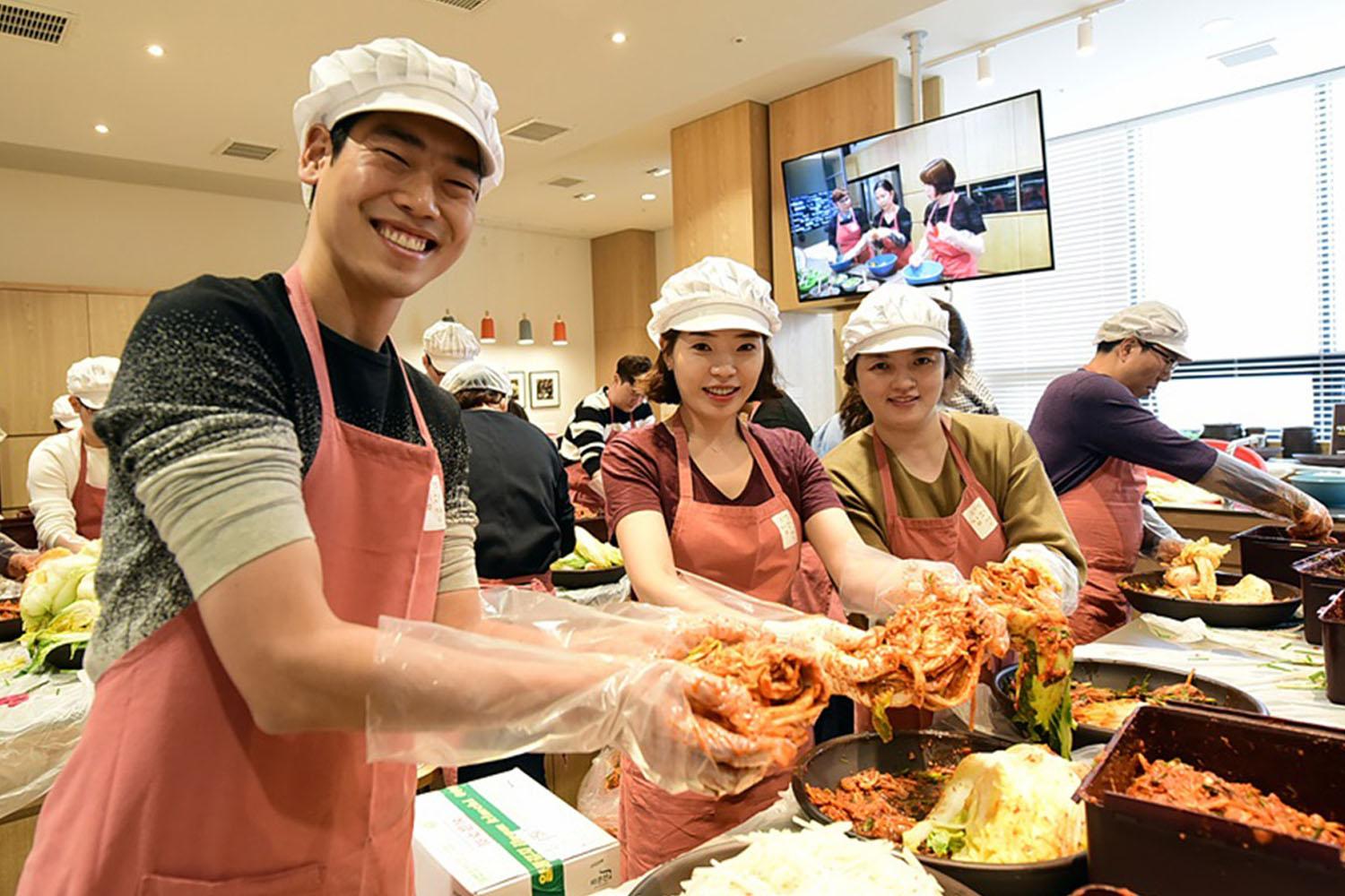 ไม่ใช่แค่ภาษาเท่านั้นยังมีเรื่องของวัฒนธรรมที่น่าสนใจด้วยค่ะ