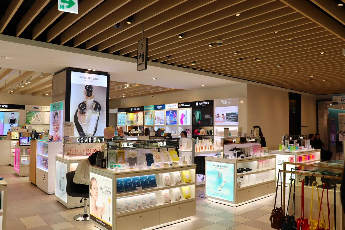 韓國機場 仁川機場 仁川機場人流 仁川機場快速通關 仁川機場交通 機場快線 仁川機場退稅 仁川機場過關 仁川機場免稅店 仁川機場便利設施 仁川機場攻略 2025