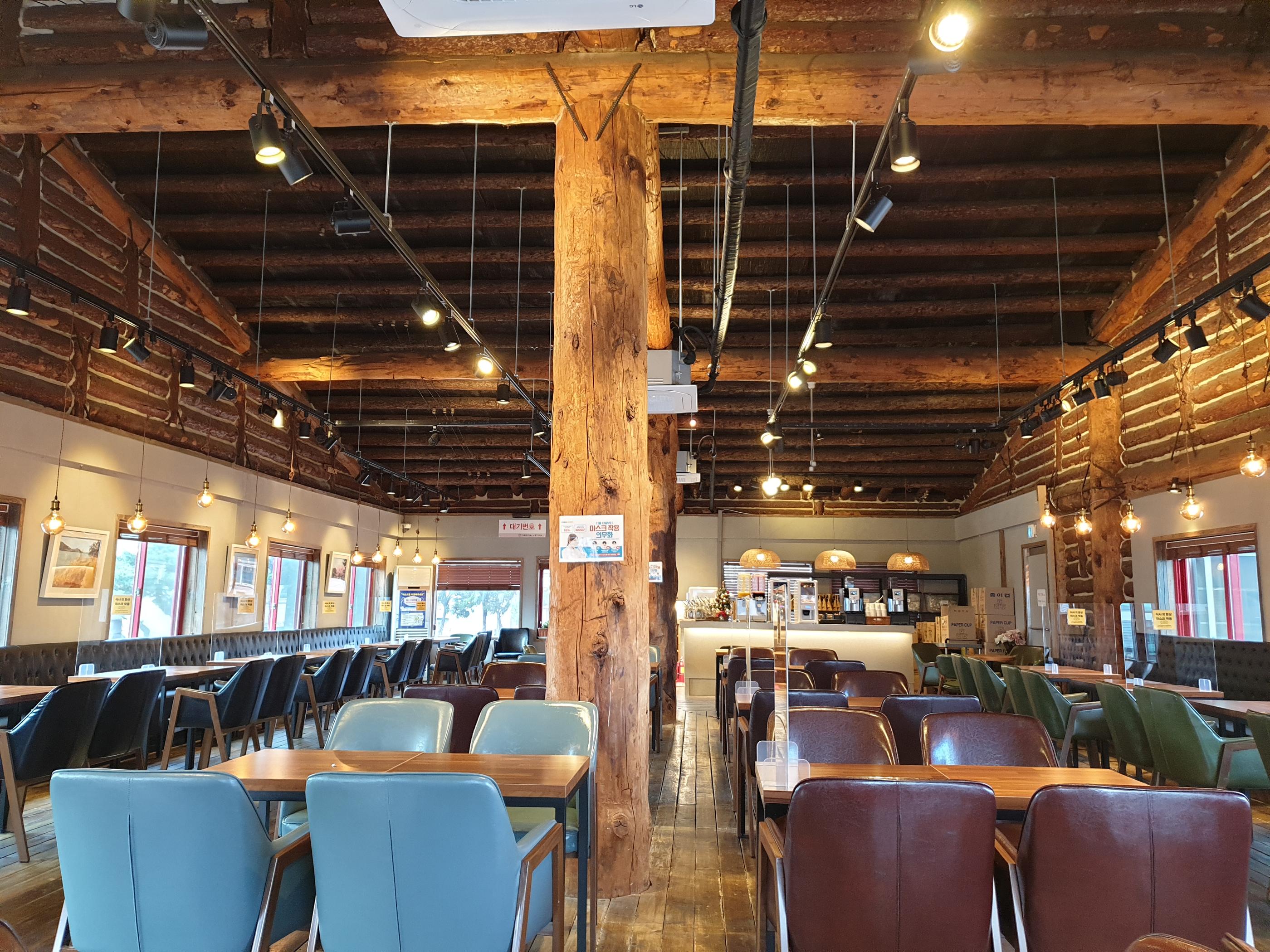 Cafe area of Squirrel Town Mukjip in Ilsan