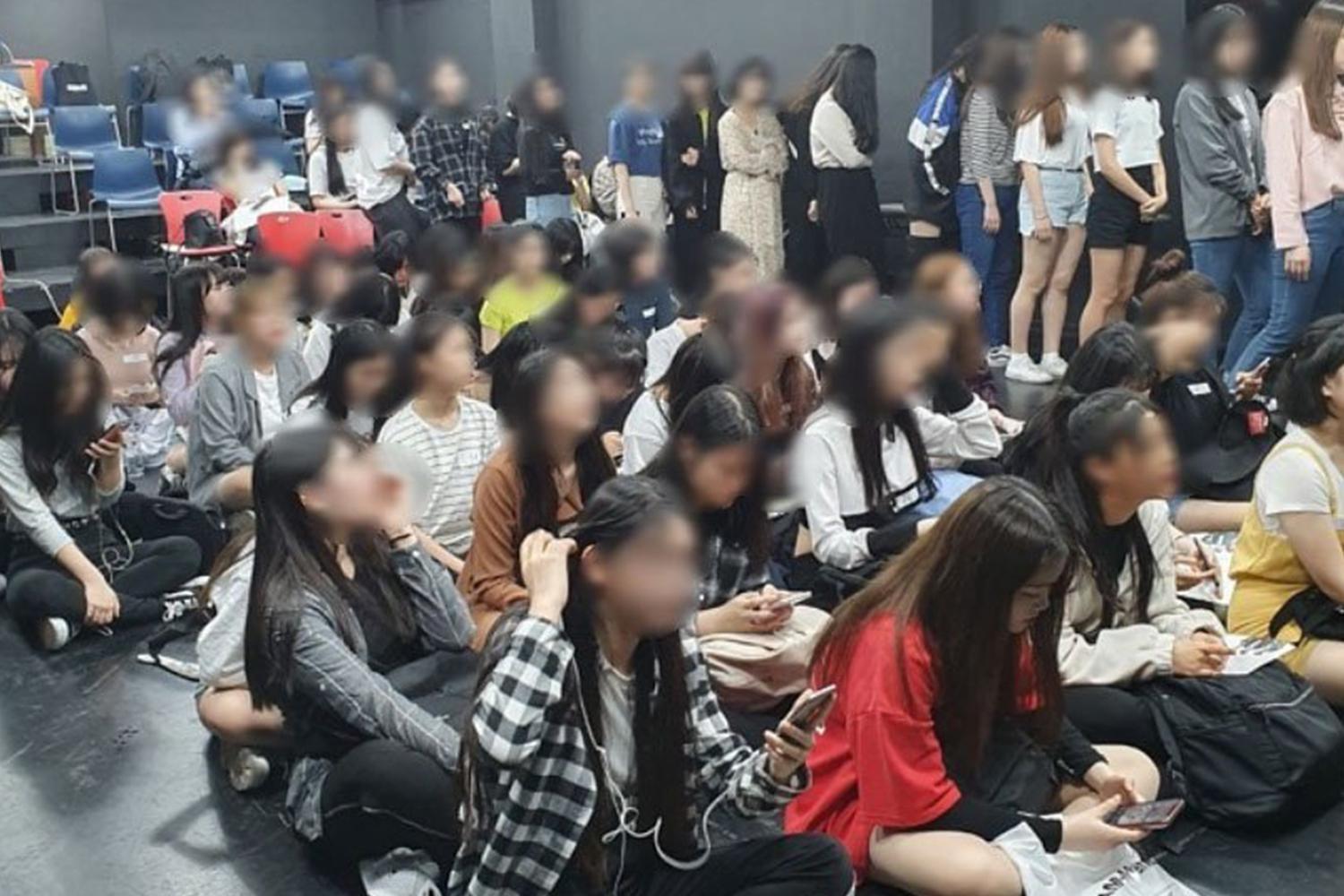 Hopeful candidates at a K-pop audition program