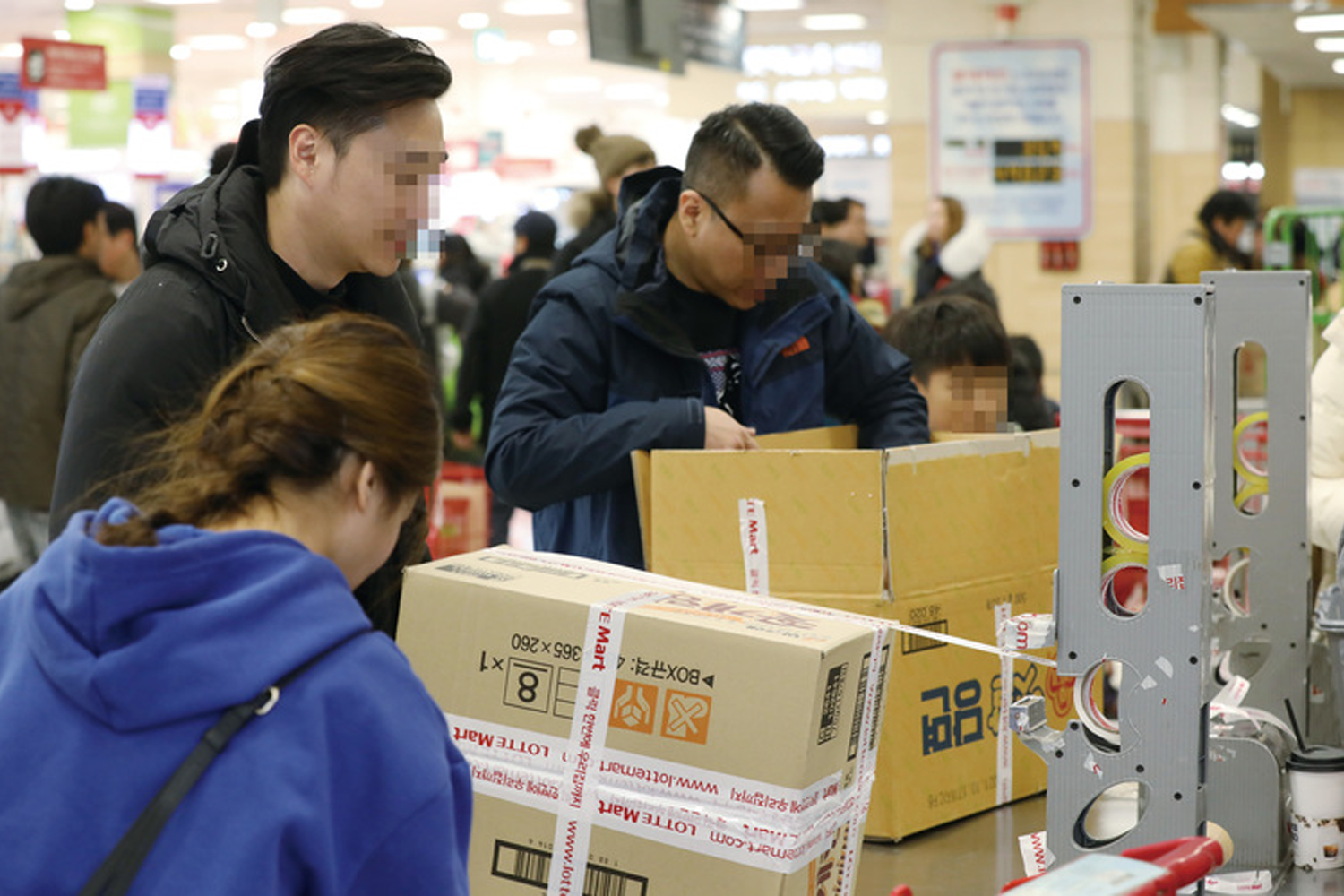 韓國超市提供免費紙皮箱供顧客自行包裝物品