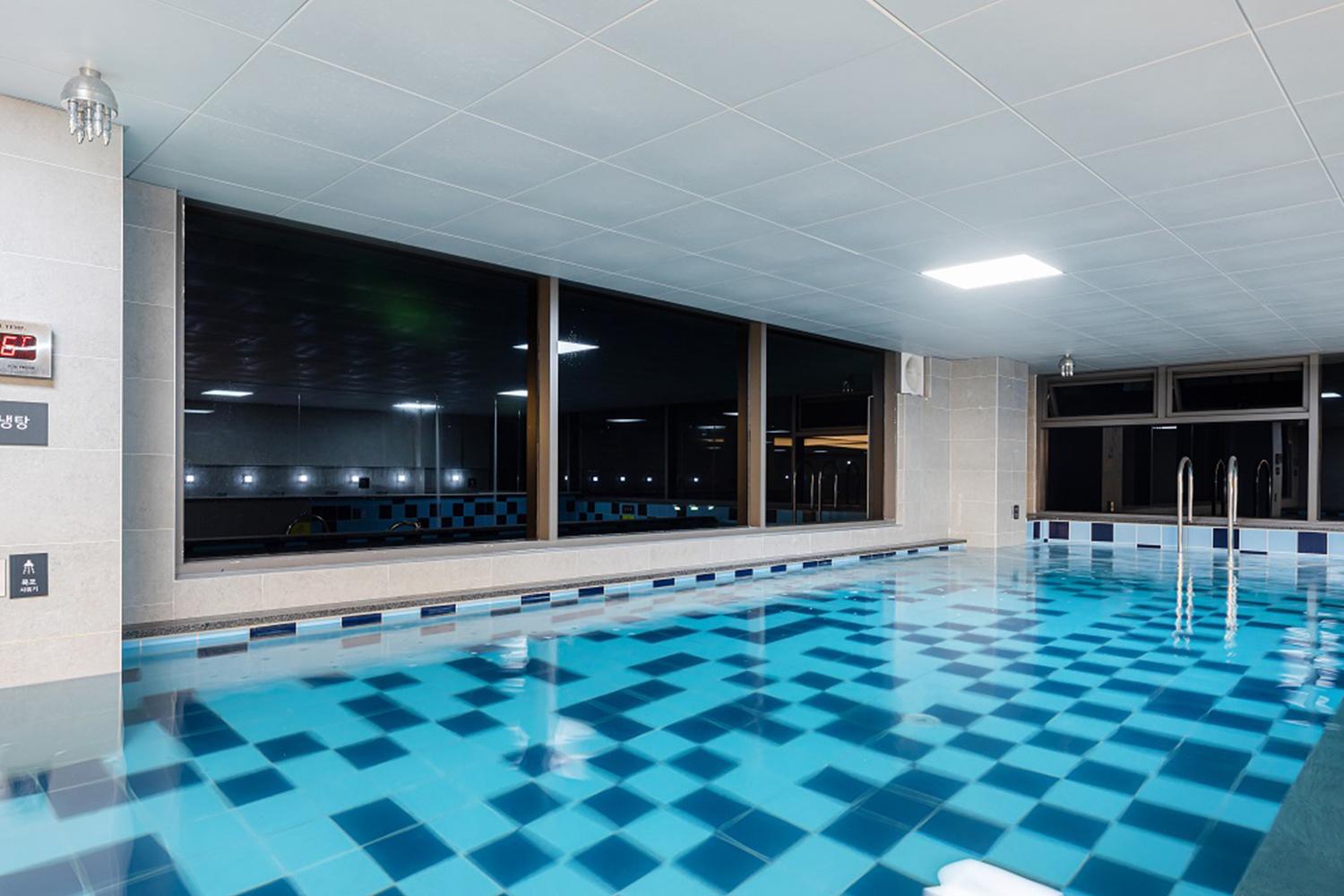 韓国銭湯、銭湯、チムジルバン、モギョクタン、ルーティン、韓国文化、人気スポット、お風呂、デトックス