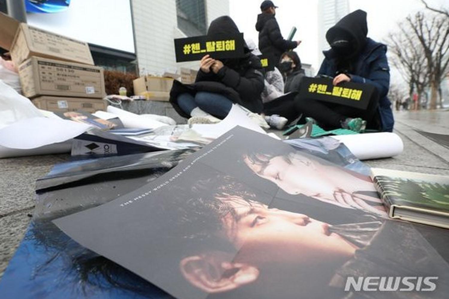 โดยเฉพาะคนที่ทำลายภาพลักษณ์และจิตนาการของตัวละครเป็น 