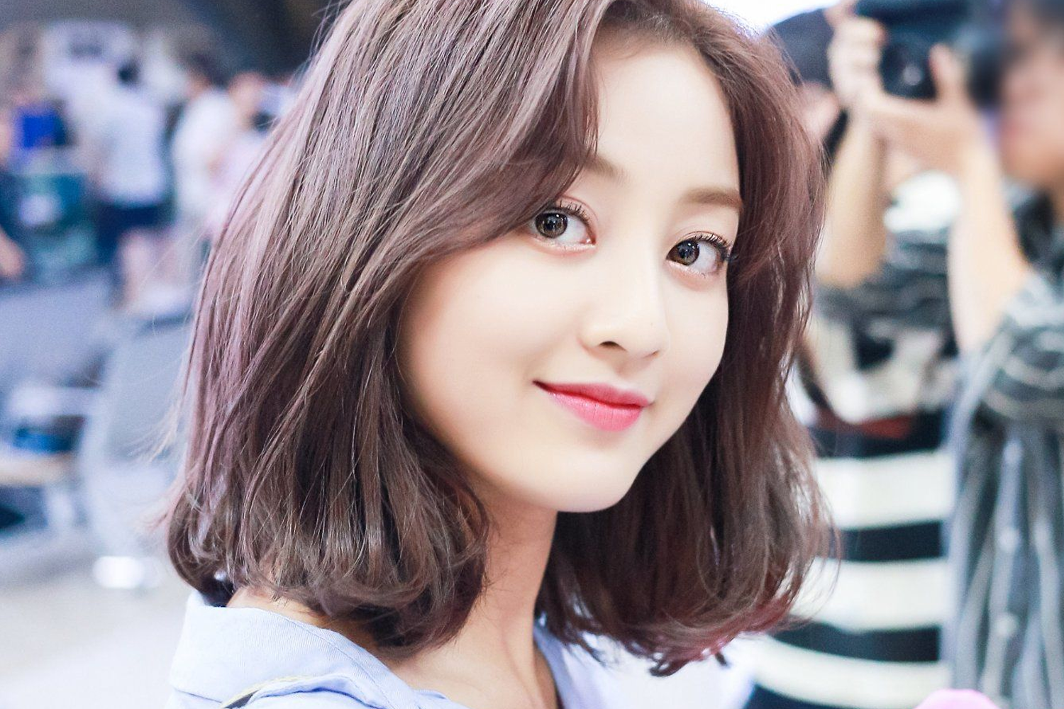 世界で最も美しい顔100人、世界で最もハンサムな顔100人、2025、2025年、韓国芸能、KPOP、韓国スター、韓国アイドル、韓国ニュース、BLACKPINK、Lisa、BTS、V