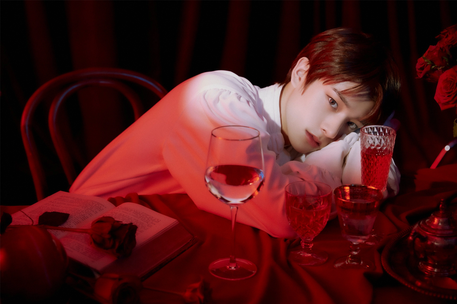 世界で最も美しい顔100人、世界で最もハンサムな顔100人、2025、2025年、韓国芸能、KPOP、韓国スター、韓国アイドル、韓国ニュース、BLACKPINK、Lisa、BTS、V