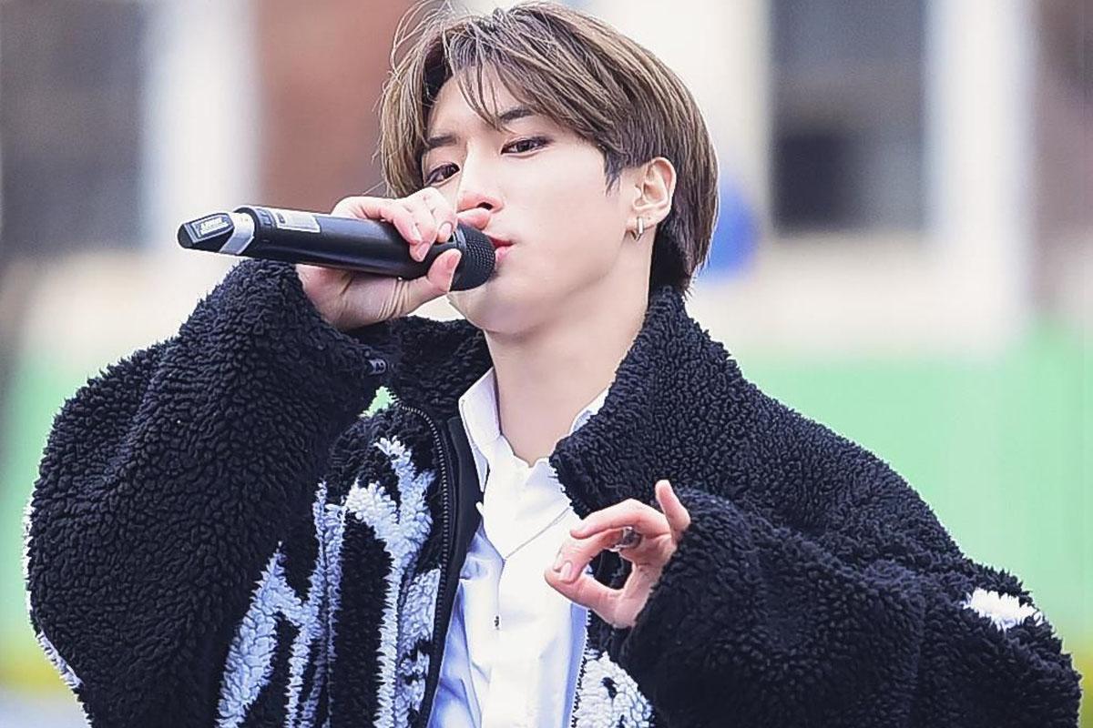 stray kids  เสื้อฟรีช