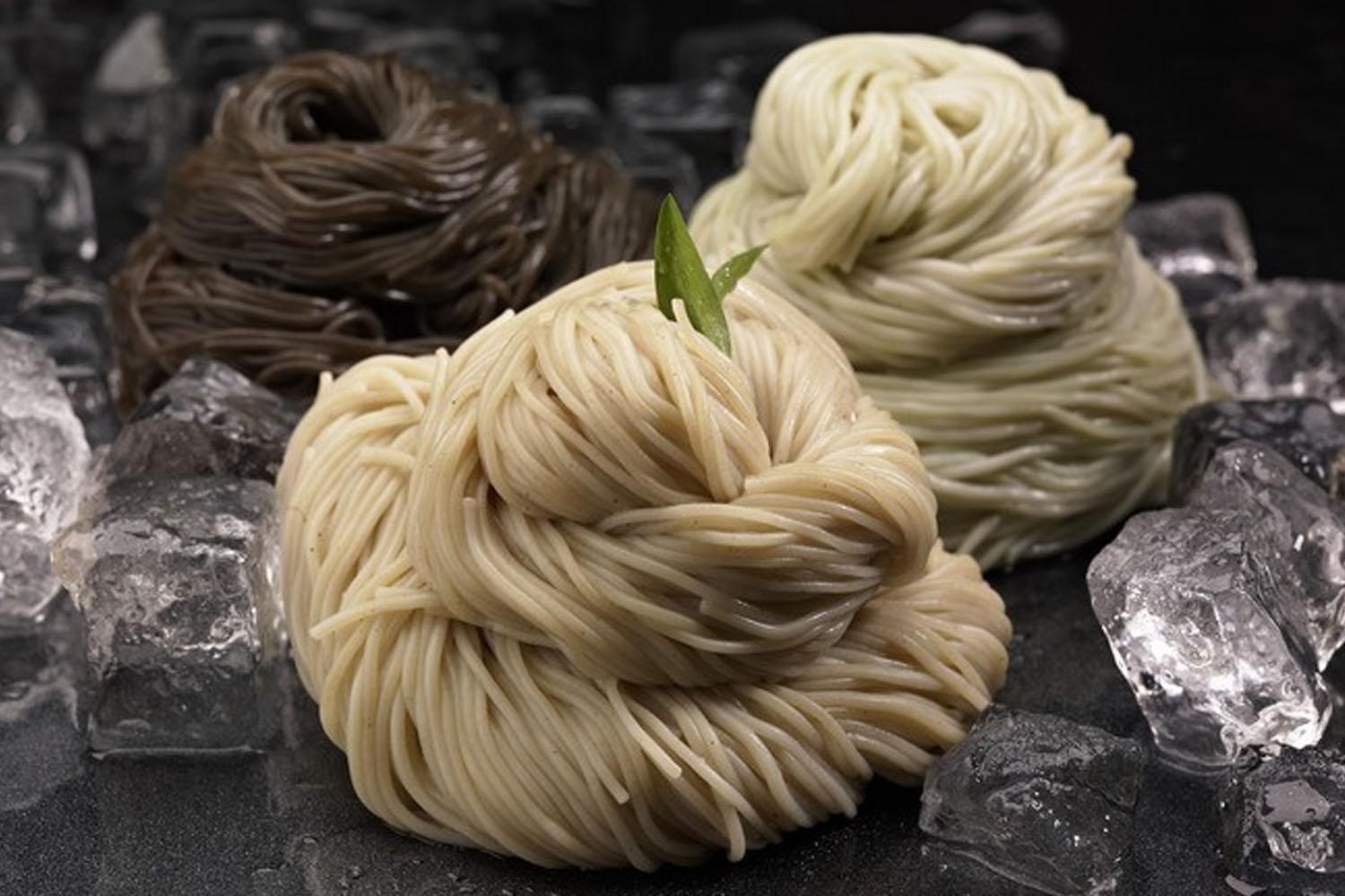 korean winter food, naengmyeon, cold noodle soup