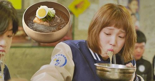 eating naengmyeon, korean cold noodle soup