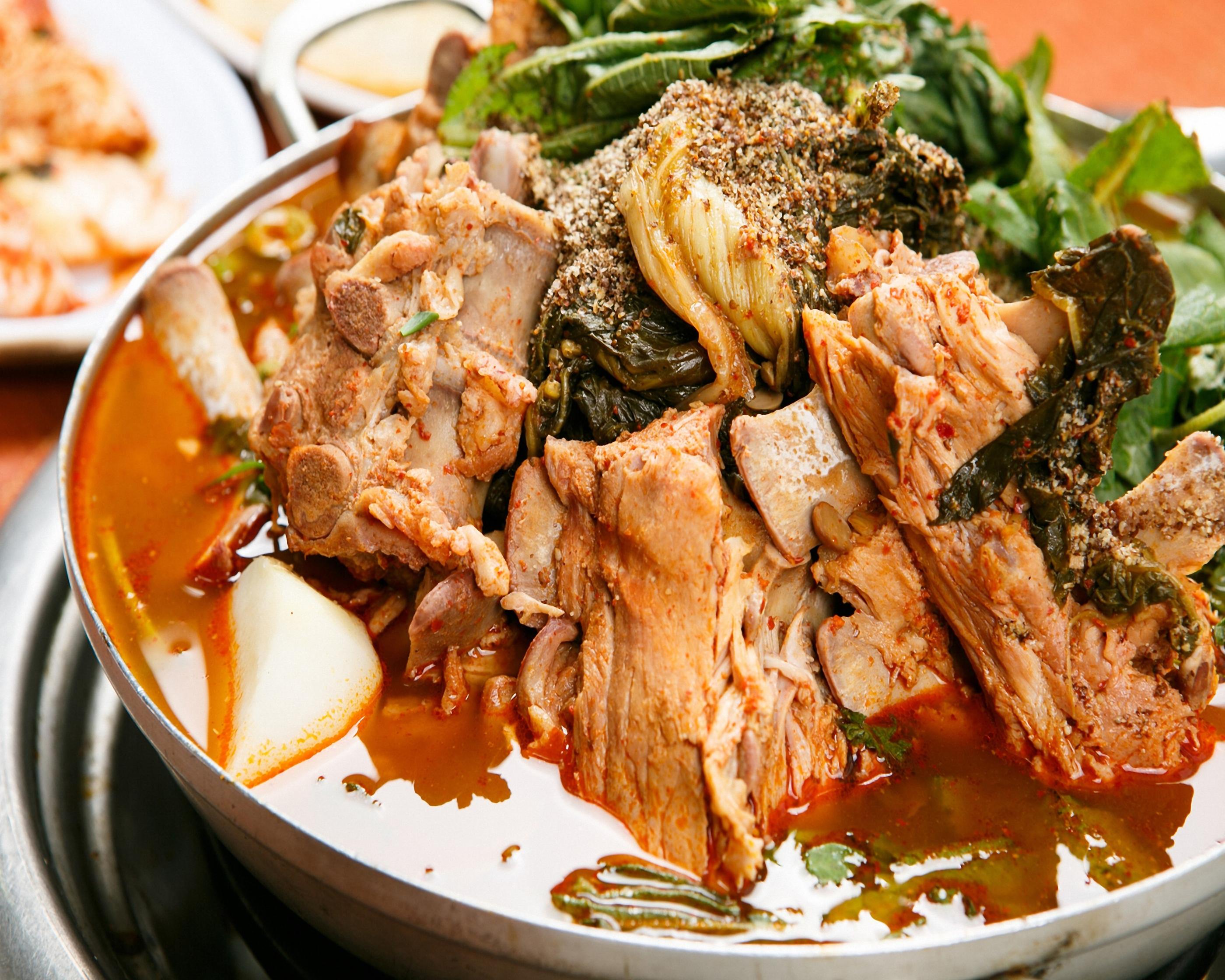 韓国文化、韓国の結婚式、韓国の占い、サジュ、韓国占いカフェ、韓国のカフェ、韓国人、フェ、韓国の刺身、韓国式刺身、カムジャタン