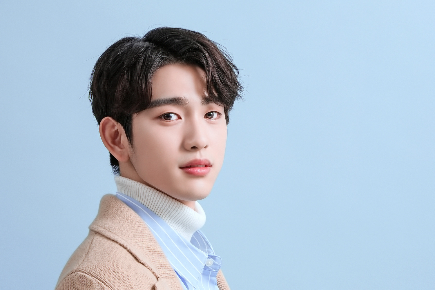 GOT7 Jinyoung trong buổi chụp hình với phong cách thanh lịch