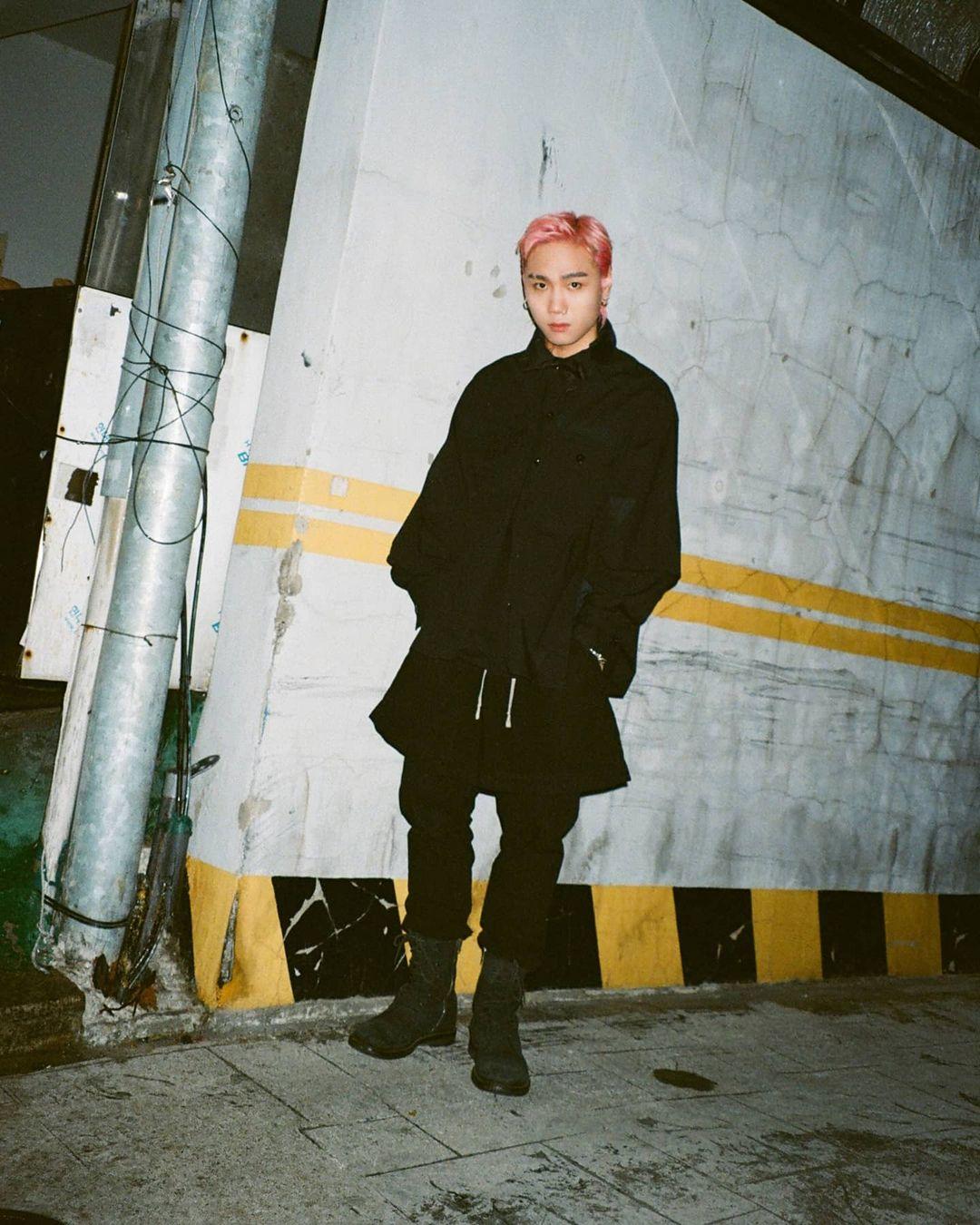 nam ca sĩ JUSTHIS hihi