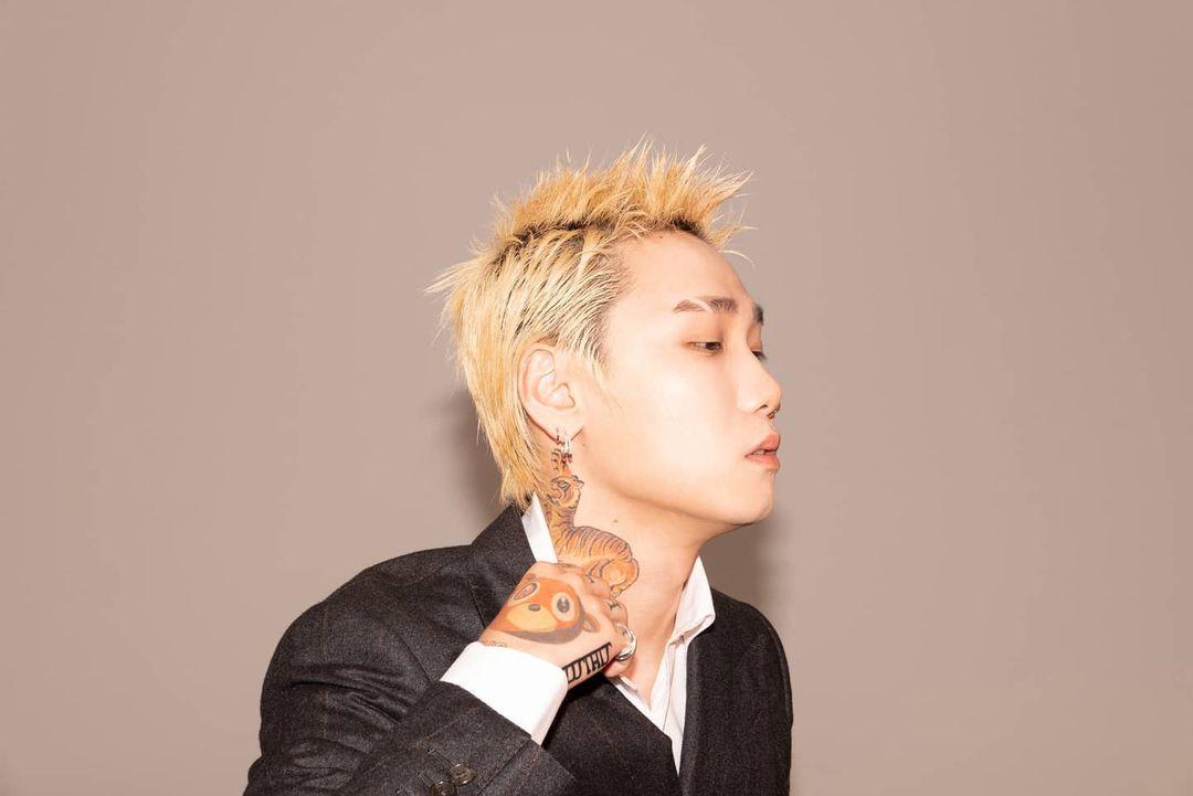 nam ca sĩ JUSTHIS và hình xăm