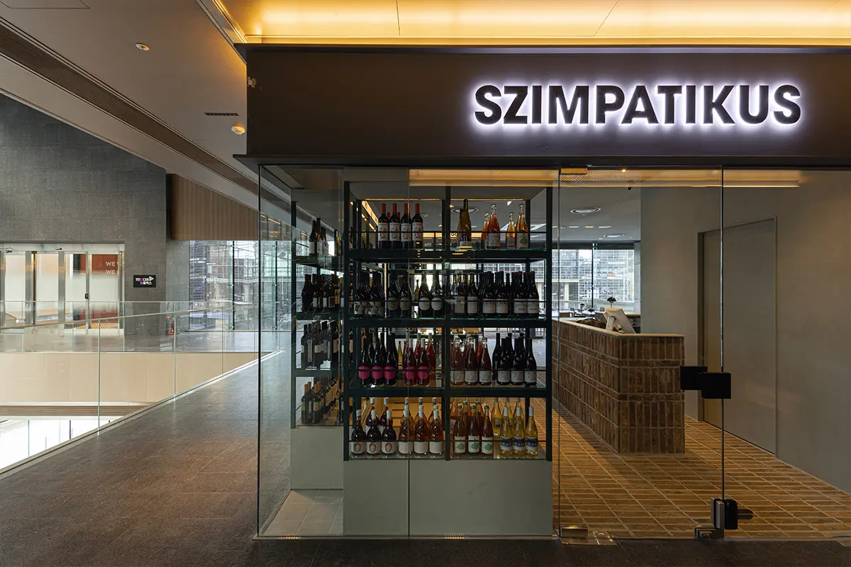 Seoul Station food, Seoul Station restaurants, Seoul Station cafes, Seoul Station Cafe, must-eat at Seoul Station, recommended Seoul food, Seoul food for free travel, Korean food, food near Seoul Station, SZIMPATIKUS 심퍼티쿠시